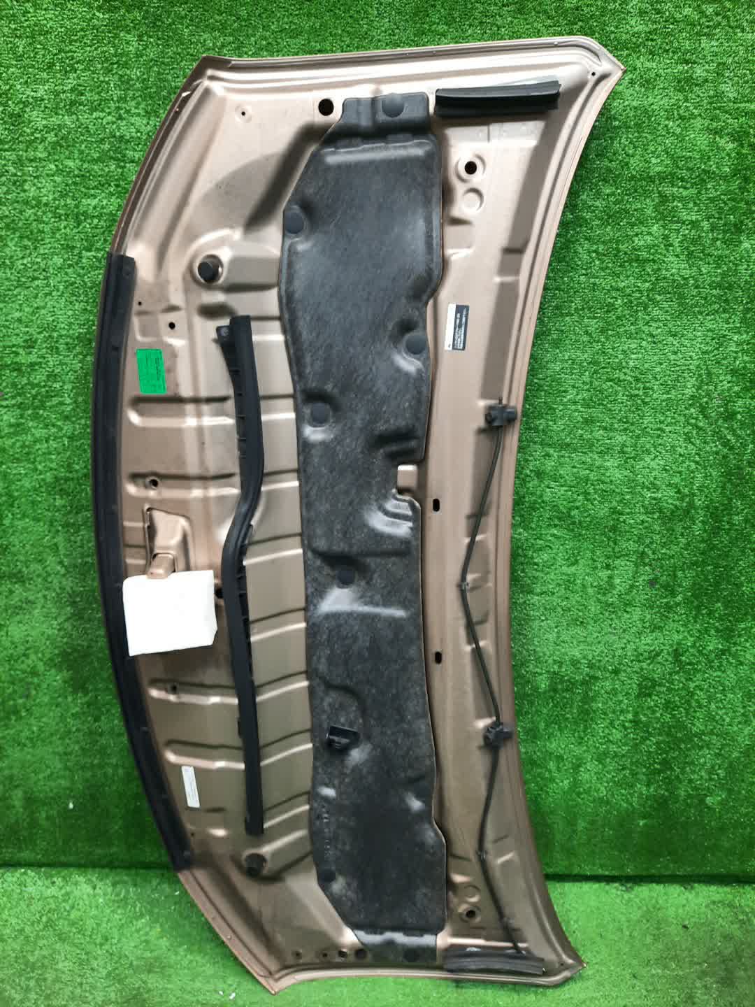 Капот NISSAN SERENA C26 2262 2 ракурс