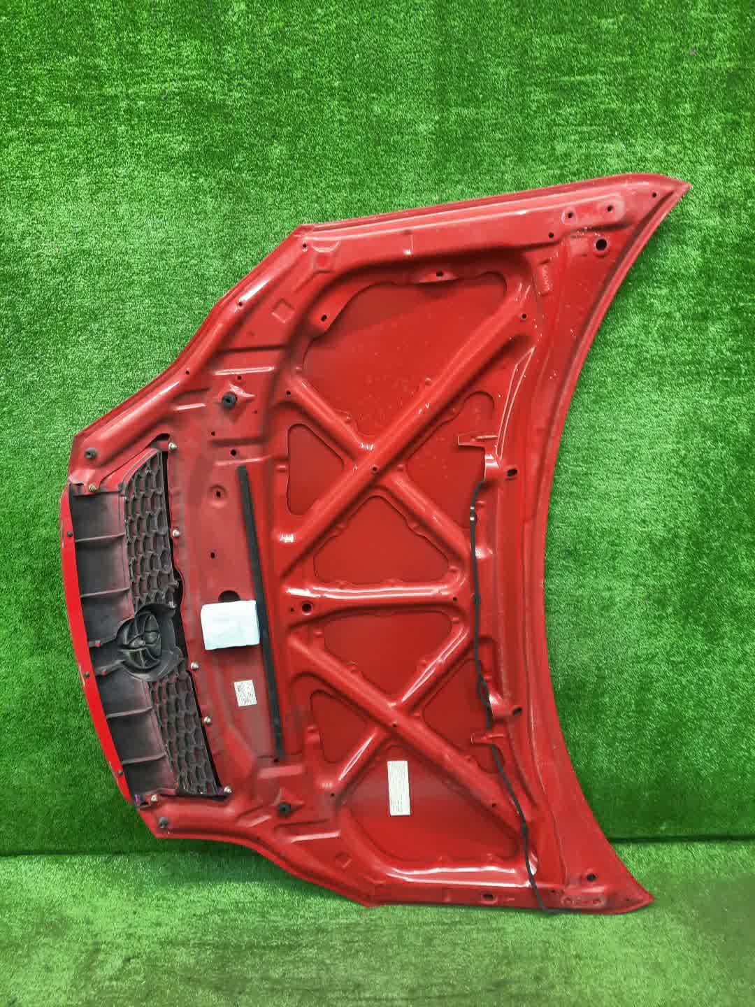 Капот TOYOTA IPSUM ACM21W, ACM26W 2619 4 ракурс