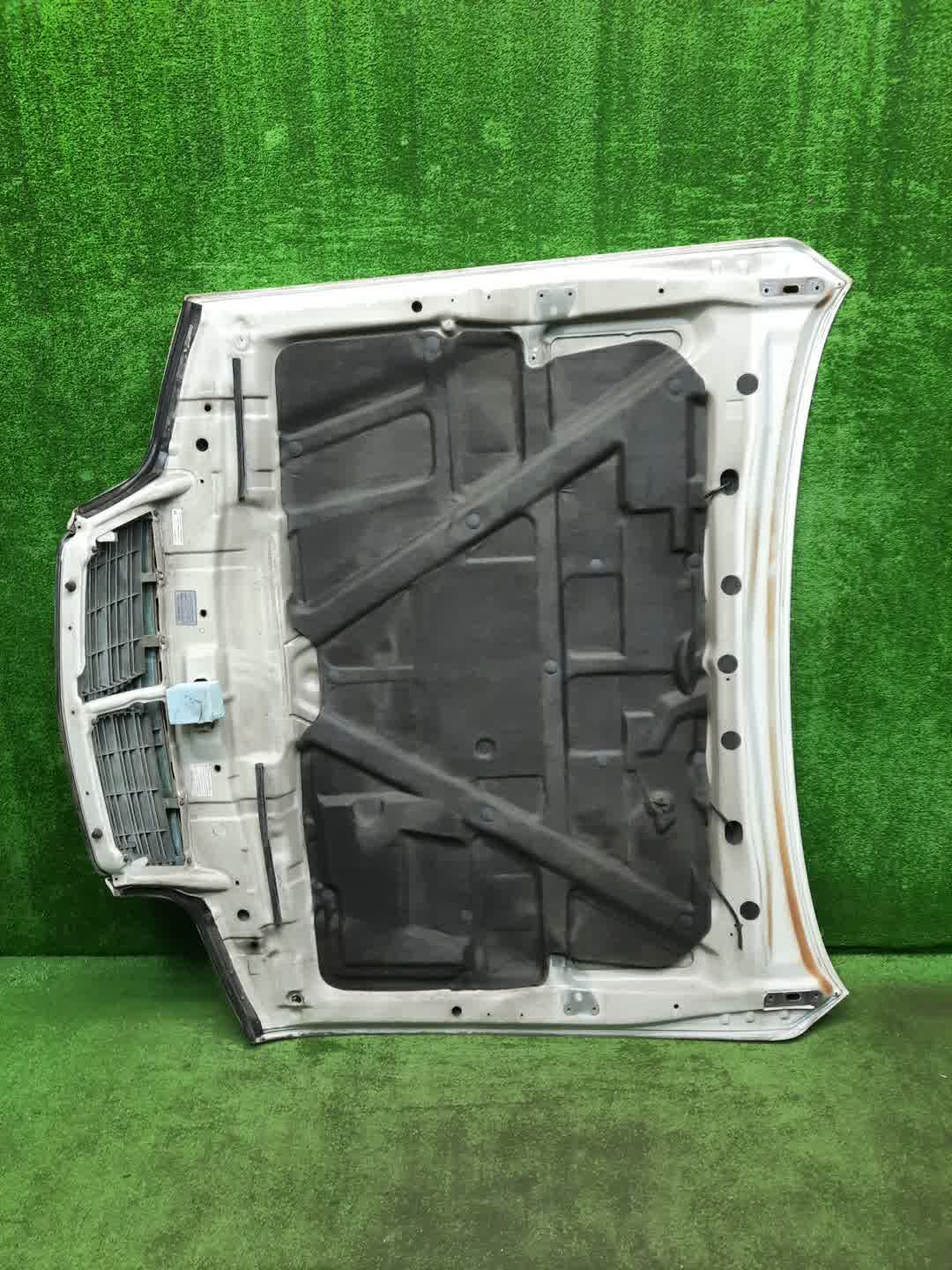 Капот NISSAN CIMA Y33 651006P031 4 ракурс