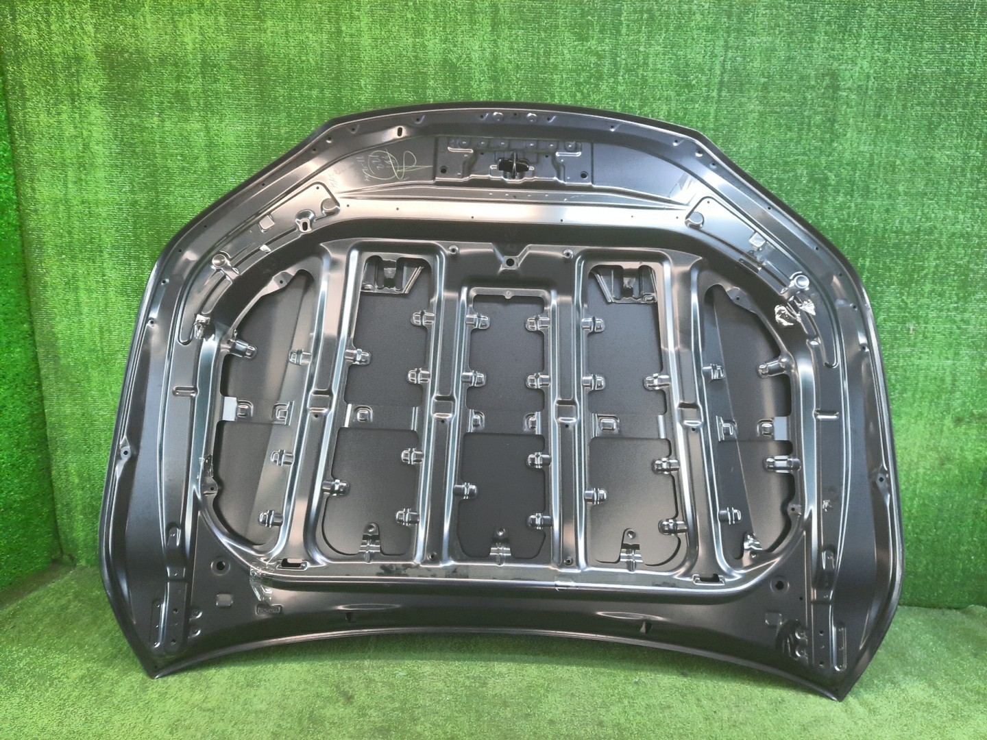 Капот TOYOTA HILUX GUN125 53301-KK011 2 ракурс
