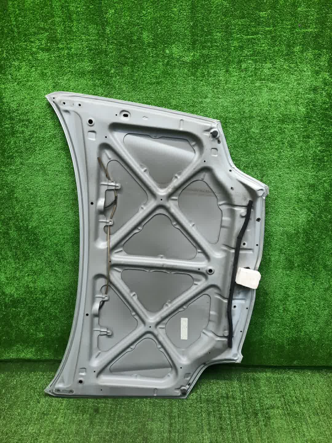 Капот TOYOTA COROLLA, COROLLA FIELDER ZZE124, NZE121, NZE120, ZZE122, NZE124, CE121, NZE121G, ZZE123G, ZZE124G, ZZE122G, NZE124G 3163 2 ракурс