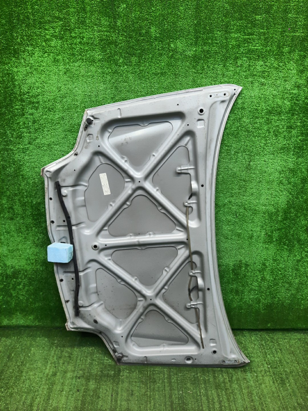 Капот TOYOTA ALLEX, COROLLA RUNX ZZE124, NZE121, NZE120, ZZE122, ZZE123, NZE124 3397 4 ракурс