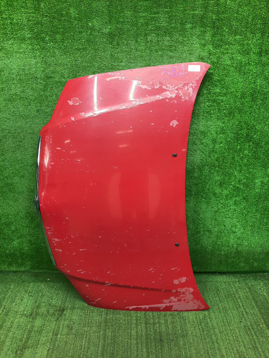 Капот TOYOTA COROLLA, COROLLA FIELDER ZZE124, NZE121, NZE120, ZZE122, NZE124, CE121, NZE121G, ZZE123G, ZZE124G, ZZE122G, NZE124G 3422 1 ракурс