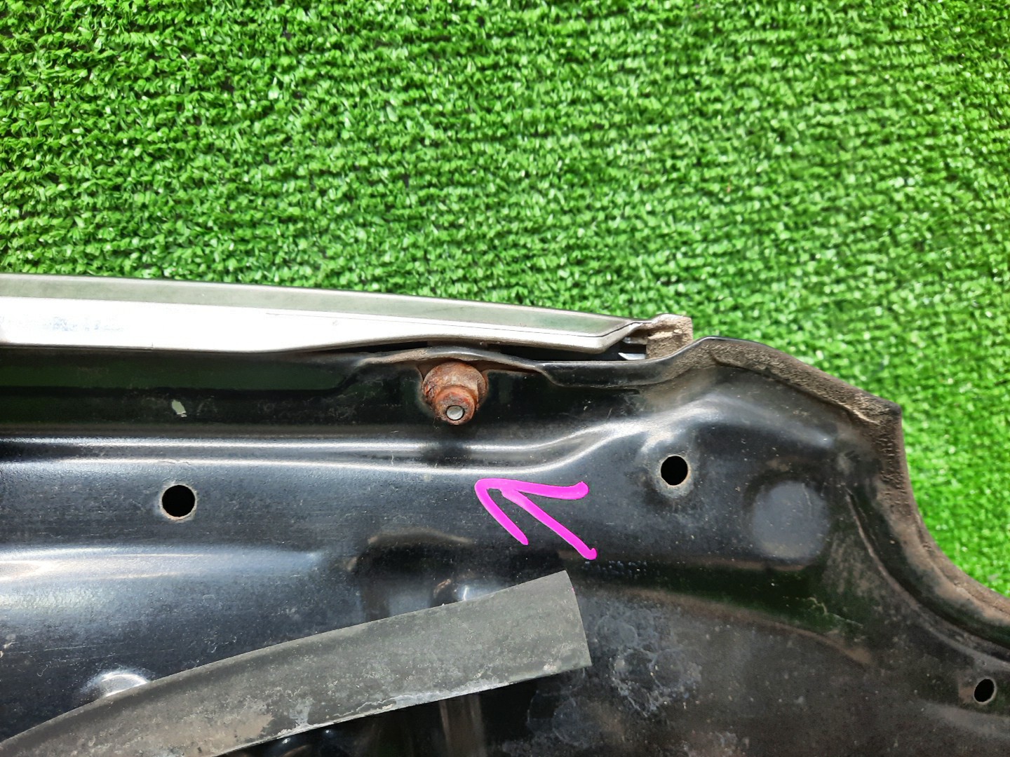 Капот TOYOTA COROLLA, COROLLA FIELDER ZZE124, NZE121, NZE120, ZZE122, NZE124, CE121, NZE121G, ZZE123G, ZZE124G, ZZE122G, NZE124G 4018 4 ракурс