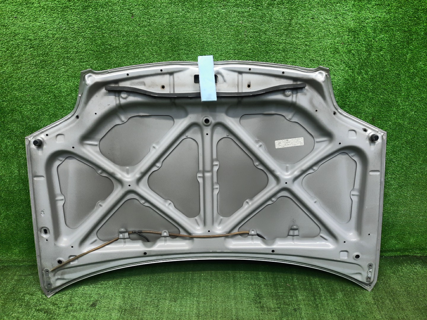 Капот TOYOTA COROLLA, COROLLA FIELDER ZZE124, NZE121, NZE120, ZZE122, NZE124, CE121, NZE121G, ZZE123G, ZZE124G, ZZE122G, NZE124G 4129 3 ракурс