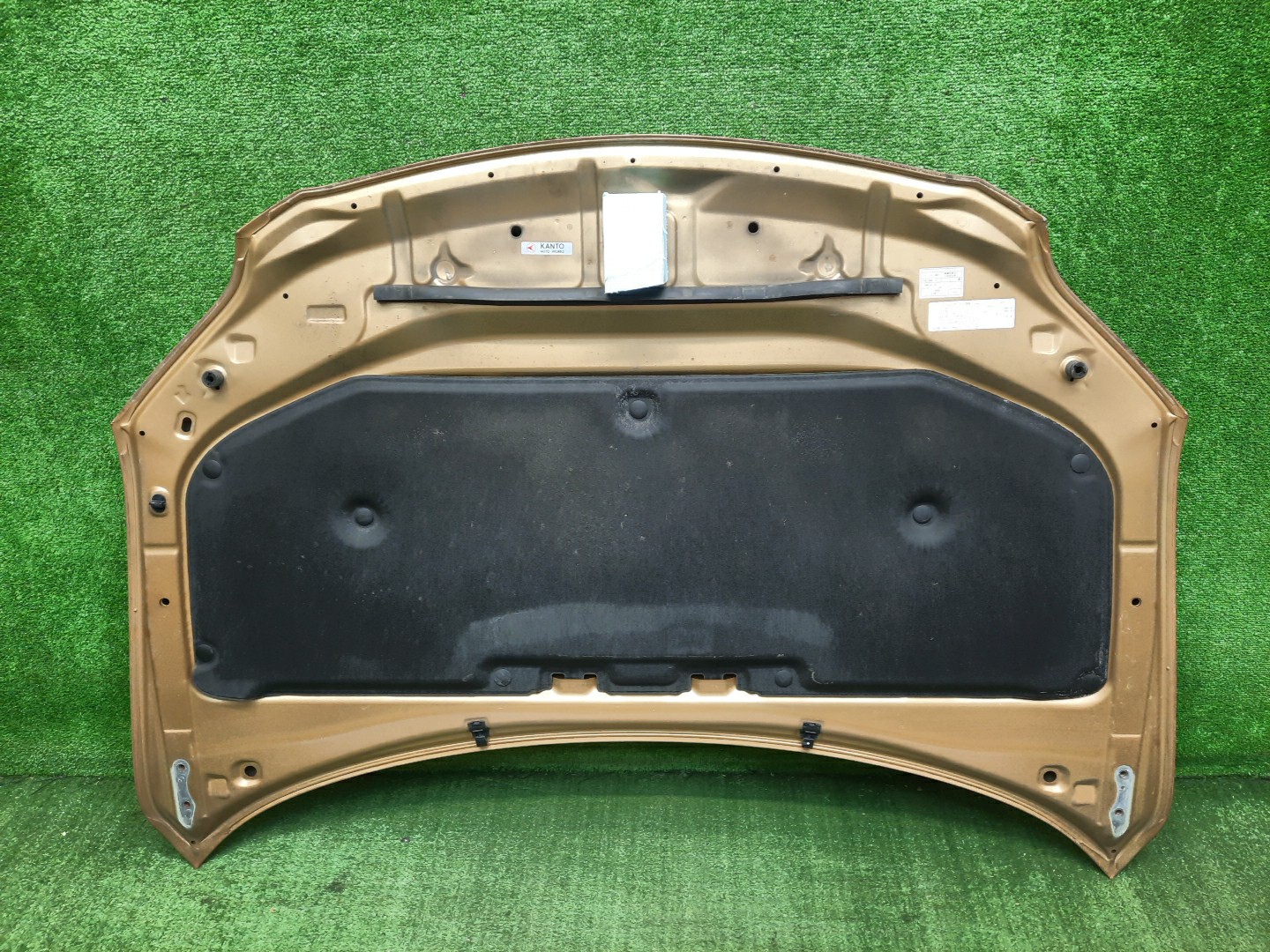 Капот TOYOTA AXIO, COROLLA FIELDER, COROLLA  AXIO, FIELDER NZE141, NZE144, ZRE142, ZRE144, ZRE144G, ZRE142G, NZE144G, NZE141G 4137 3 ракурс