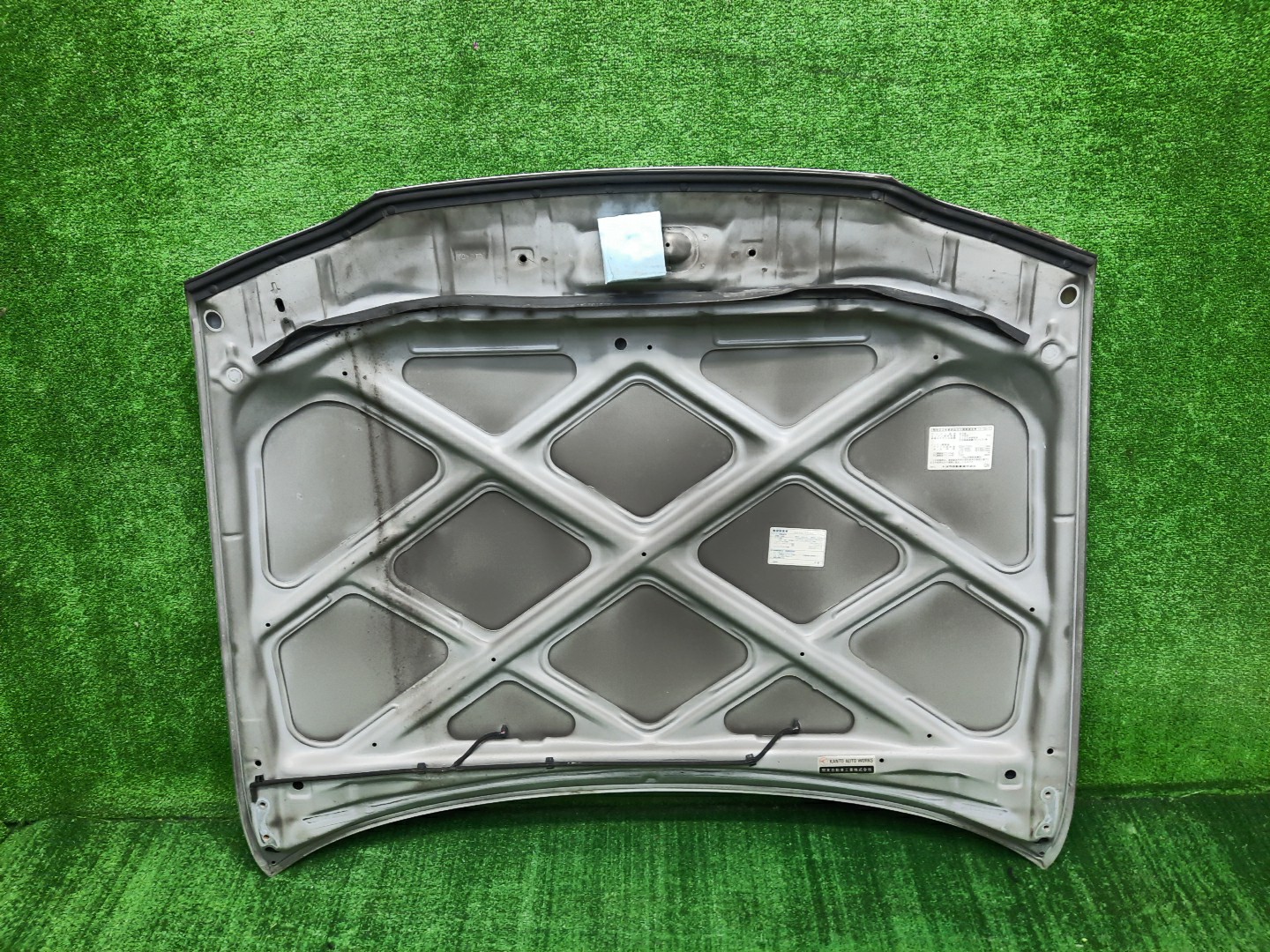 Капот TOYOTA SPRINTER AE100, AE101, AE109, EE101, AE104, CE107, CE100, CE109, EE108 4176 3 ракурс