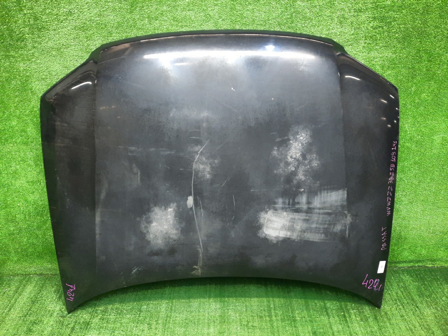 Капот VOLKSWAGEN PASSAT 3B5 4241 1 ракурс Капот VOLKSWAGEN PASSAT 3B5 4241 1 ракурс
