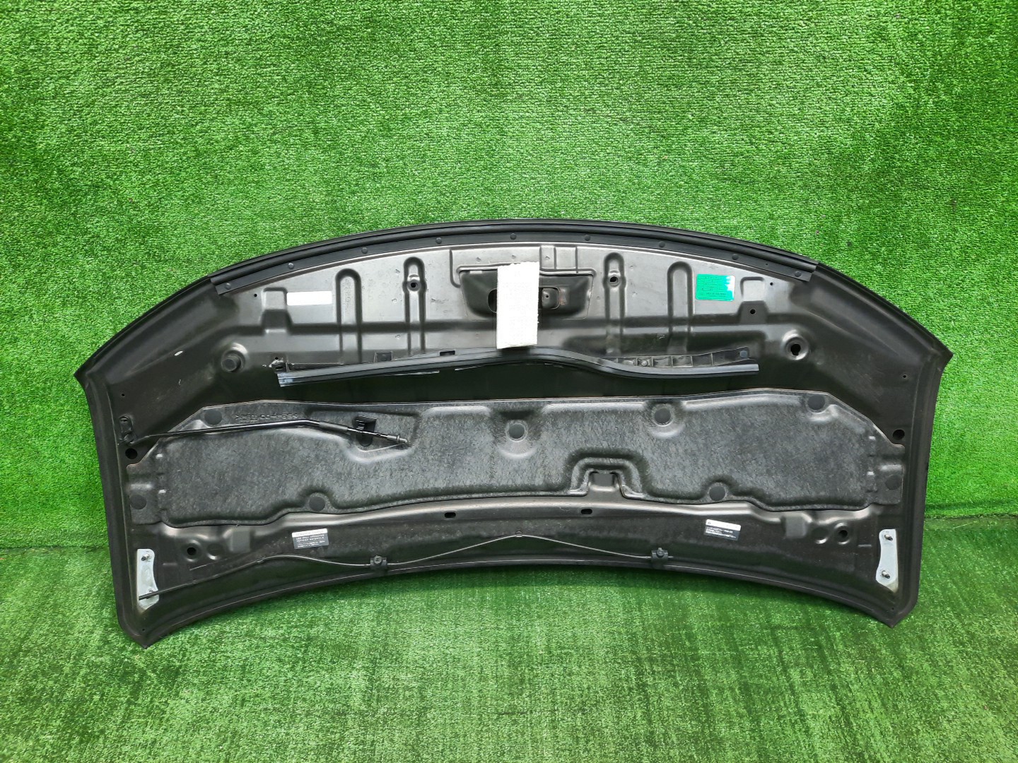 Капот NISSAN SERENA C26 4250 2 ракурс