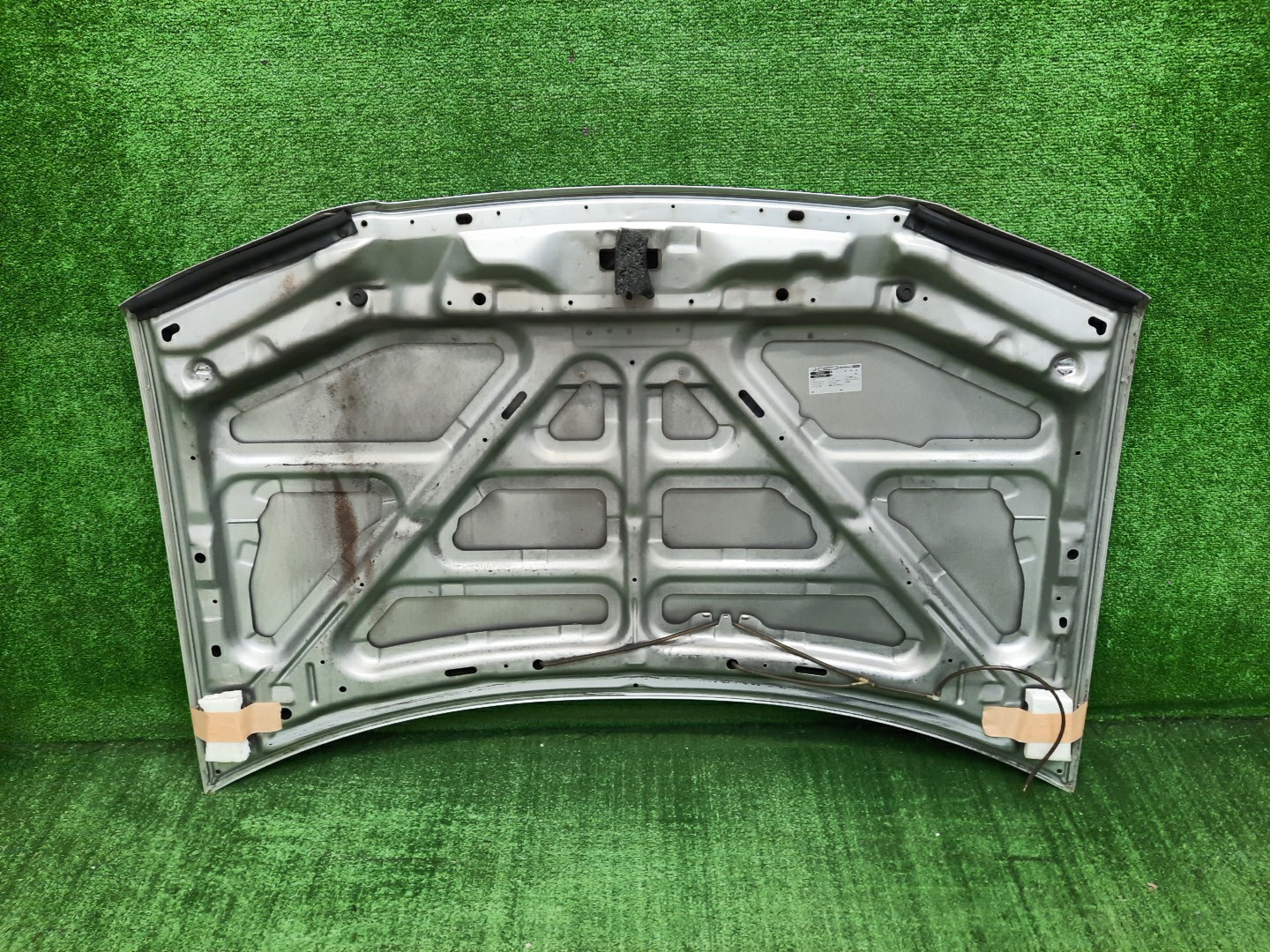 Капот MAZDA DEMIO DW3W, DW5W 4303 5 ракурс
