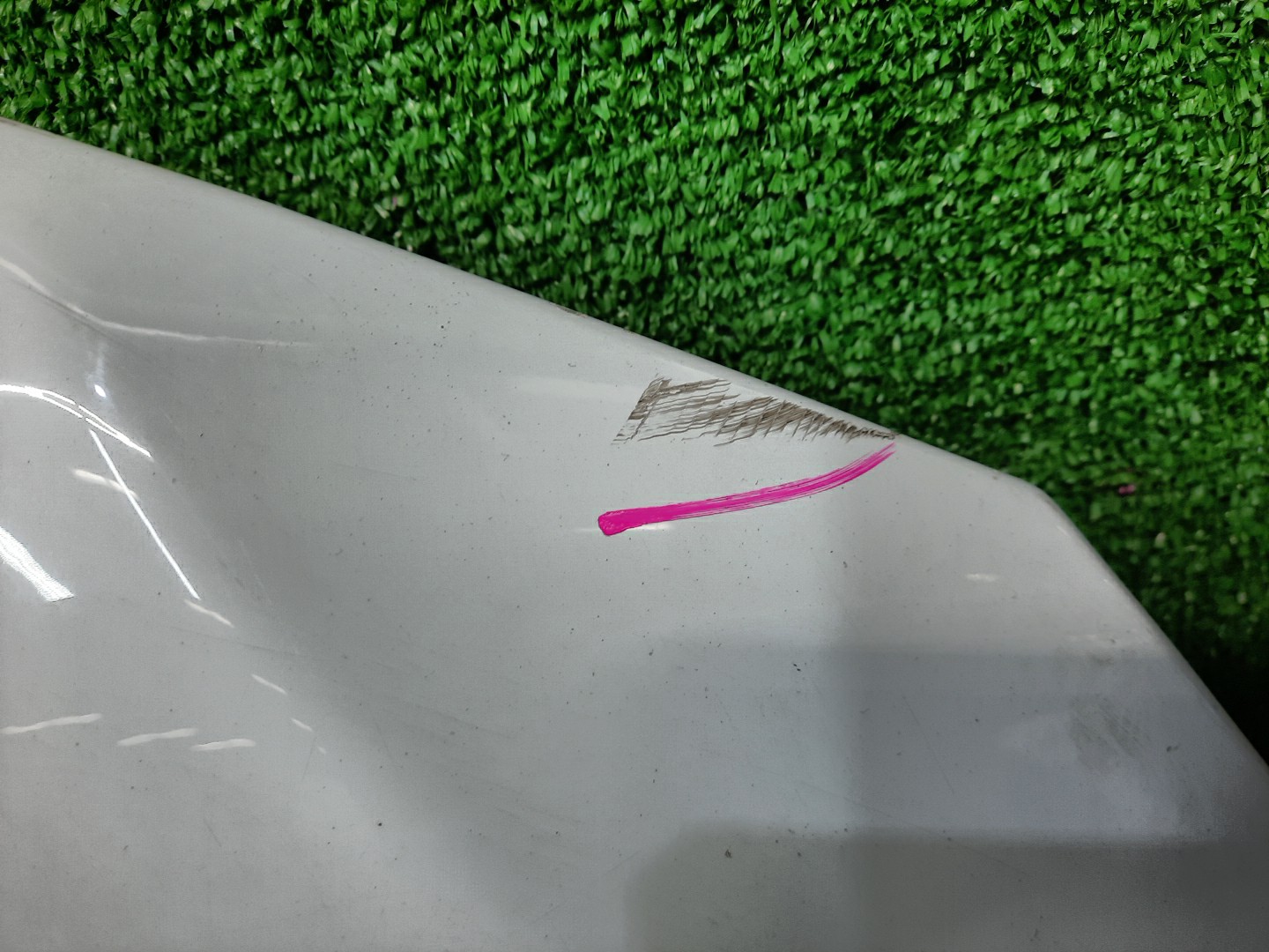 Капот VOLVO XC60 DZ44, DZ47, DZ80, DZ99, DZ40, DZ, DZ31, DZ52, DZ69, DZ70, DZ71, DZ72, DZ82, DZ83, DZ87, DZ88, DZ95, DZ90, DZ98 4391 2 ракурс