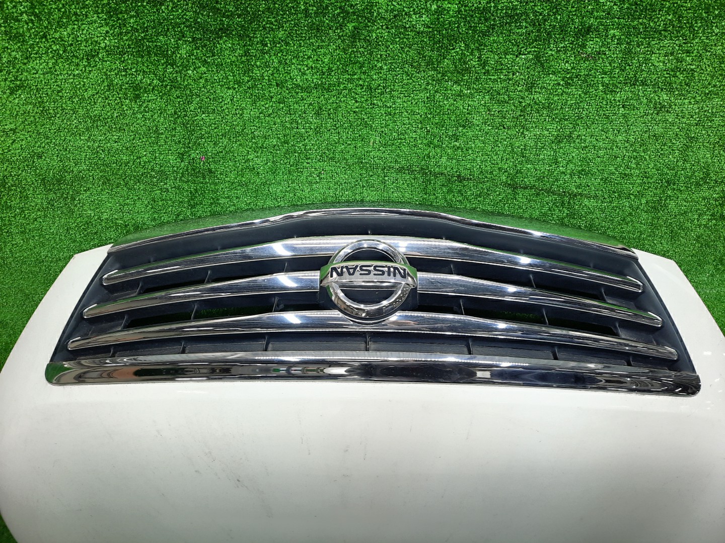 Капот NISSAN TEANA TNJ32, PJ32, J32 4459 2 ракурс Капот NISSAN TEANA TNJ32, PJ32, J32 4459 2 ракурс
