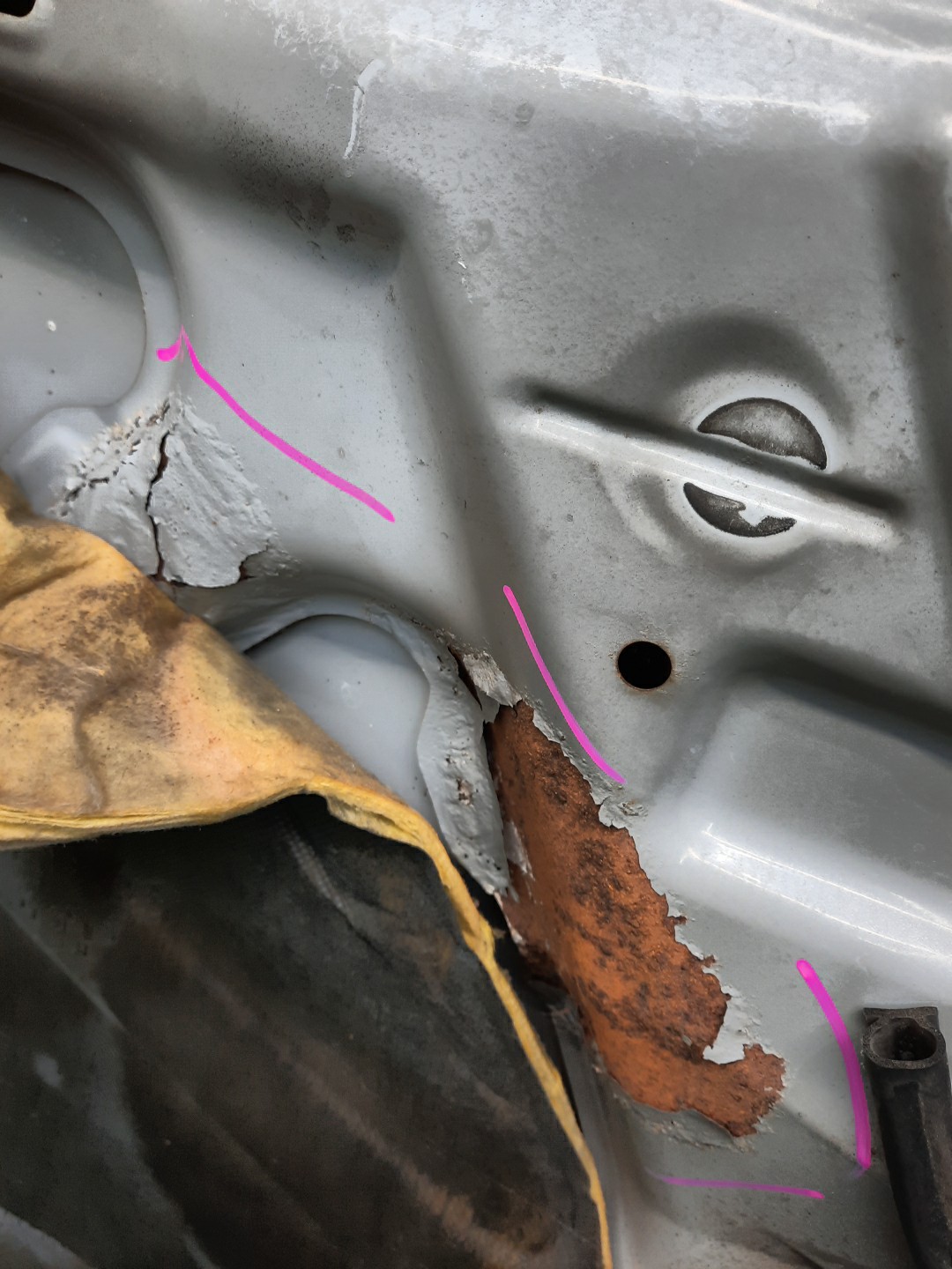 Капот MITSUBISHI RVR N71W, N61W, N64W, N64WG, N74WG 4503 5 ракурс