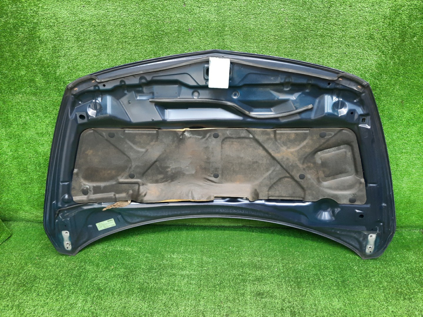 Капот MITSUBISHI GRANDIS NA4W 4540 2 ракурс