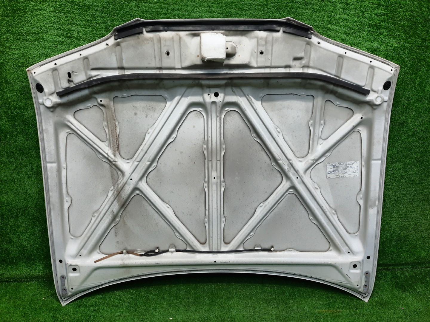 Капот TOYOTA SPRINTER AE111, AE114, AE110, EE111, CE110, CE114 4633 3 ракурс