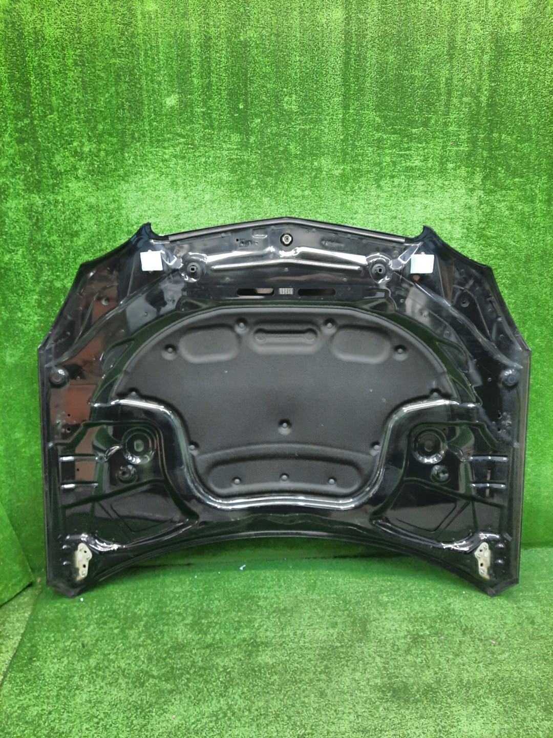 Капот MERCEDES-BENZ E-Class W212 4795 3 ракурс