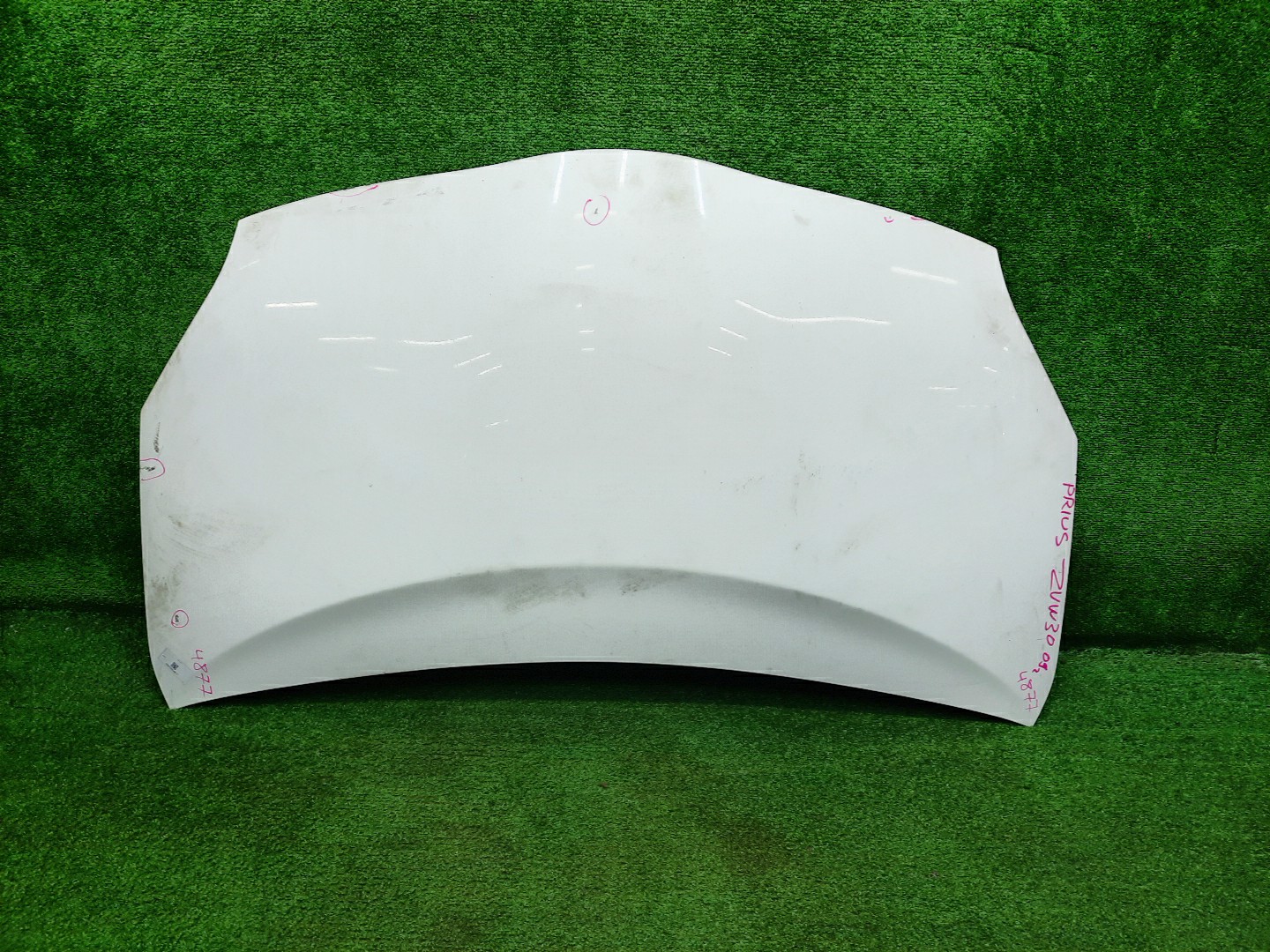 Капот TOYOTA PRIUS ZVW30 4877 1 ракурс