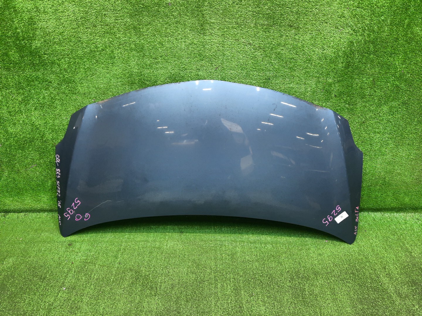 Капот TOYOTA BELTA NCP96, KSP90, KSP92, SCP92 5295 1 ракурс Капот TOYOTA BELTA NCP96, KSP90, KSP92, SCP92 5295 1 ракурс