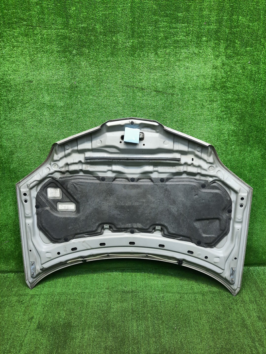 Капот NISSAN PRIMERA P12, QP12, TNP12, TP12, HP12, RP12, WTNP12, WTP12, WHP12, WRP12 , QG18DE, QR20DE, SR20VE, QR25DD 5375 4 ракурс