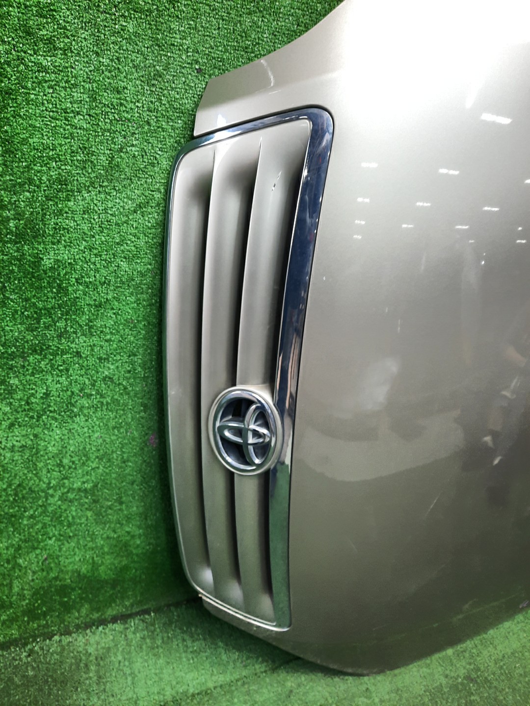 Капот TOYOTA IPSUM ACM21W, ACM26W 1MOD 2 ракурс