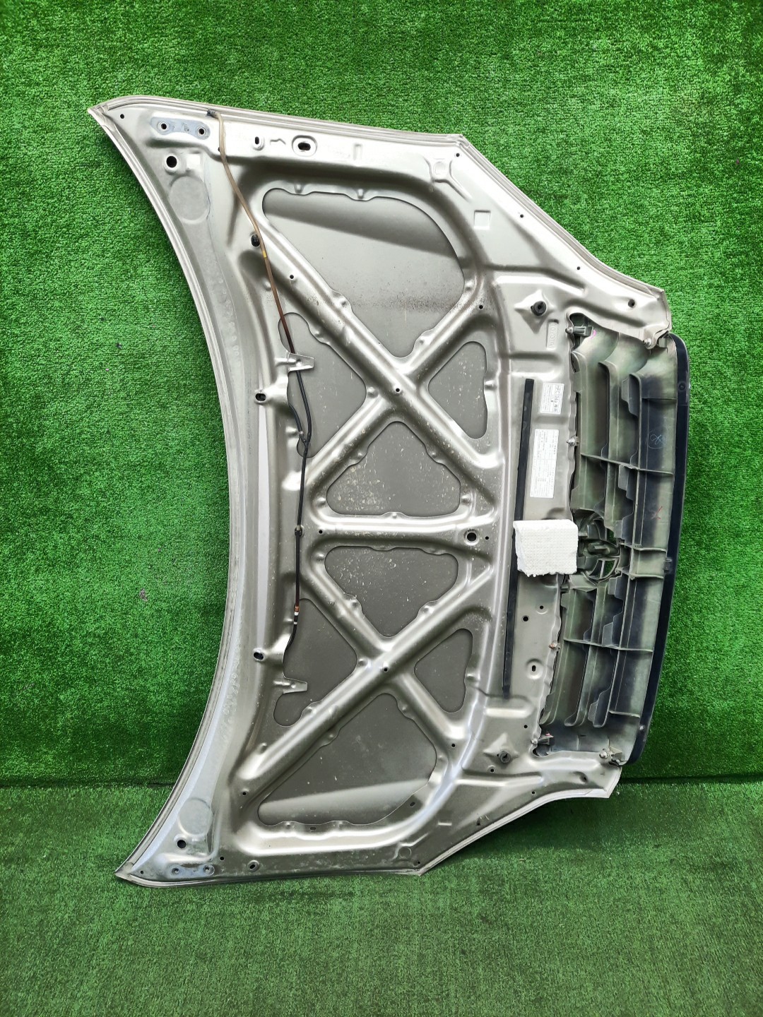 Капот TOYOTA IPSUM ACM21W, ACM26W 1MOD 3 ракурс