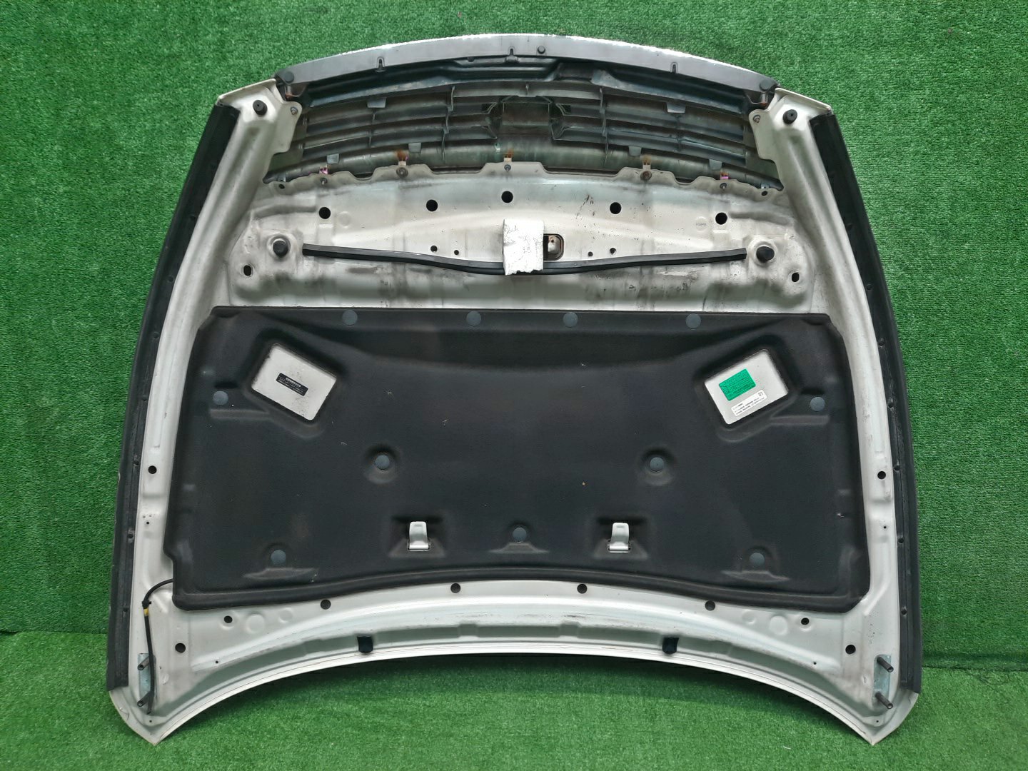 Капот NISSAN TEANA TNJ32, PJ32, J32 5640 4 ракурс Капот NISSAN TEANA TNJ32, PJ32, J32 5640 4 ракурс