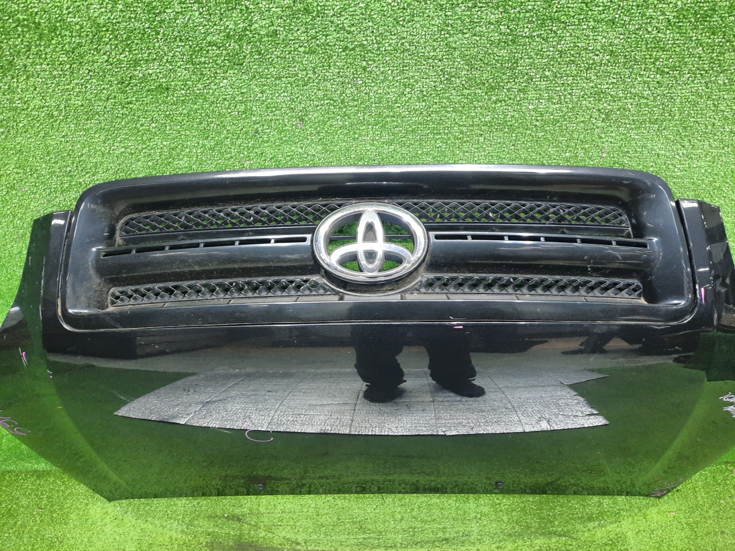 Капот TOYOTA IPSUM ACM21W, ACM26W 1MOD 3 ракурс
