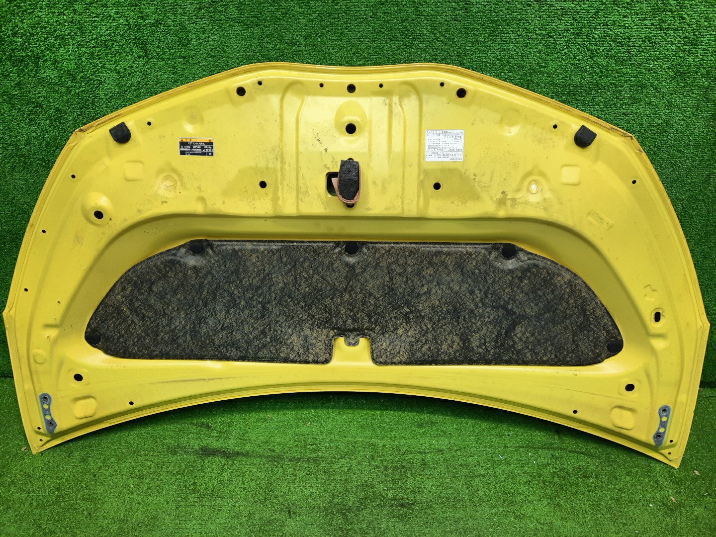Капот TOYOTA VITZ, YARIS KSP130, NSP130, NSP135, NCP131 6002 3 ракурс