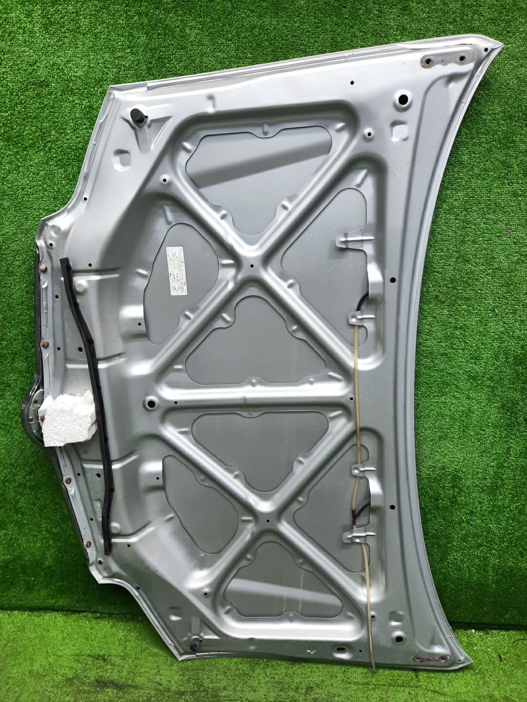Капот TOYOTA COROLLA, COROLLA FIELDER ZZE124, NZE121, NZE120, ZZE122, NZE124, CE121, NZE121G, ZZE123G, ZZE124G, ZZE122G, NZE124G 6046 4 ракурс