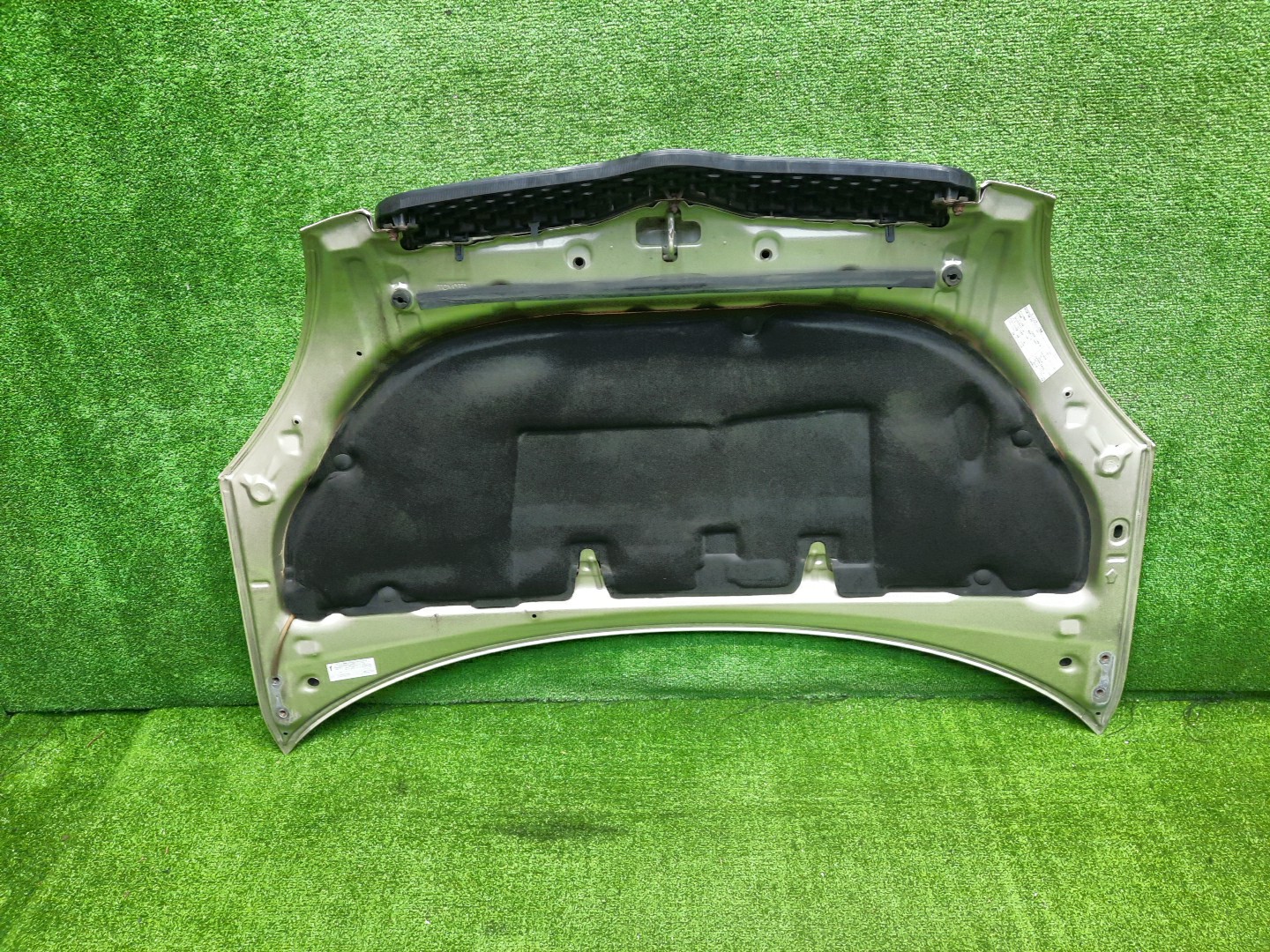 Капот TOYOTA VITZ, YARIS SCP10, NCP10, SCP13, NCP15, NCP11, NCP13 6396 4 ракурс