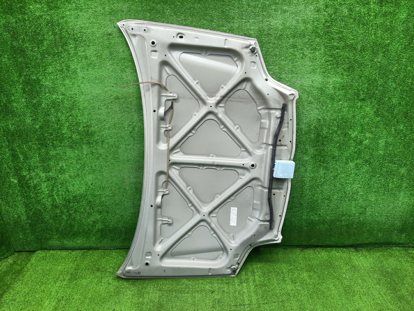 Капот TOYOTA COROLLA, COROLLA FIELDER ZZE124, NZE121, NZE120, ZZE122, NZE124, CE121, NZE121G, ZZE123G, ZZE124G, ZZE122G, NZE124G 6557 4 ракурс