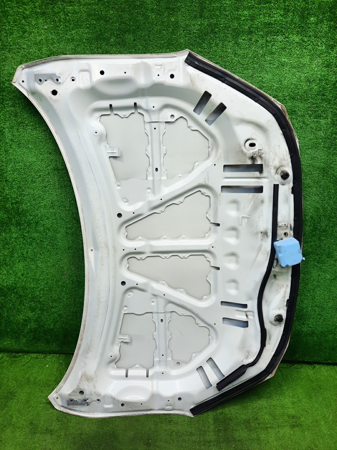 Капот MAZDA DEMIO DJ5AS, DJ3FS, DJ3AS, DJLFS, DJ5FS, DJLAS 6622 4 ракурс
