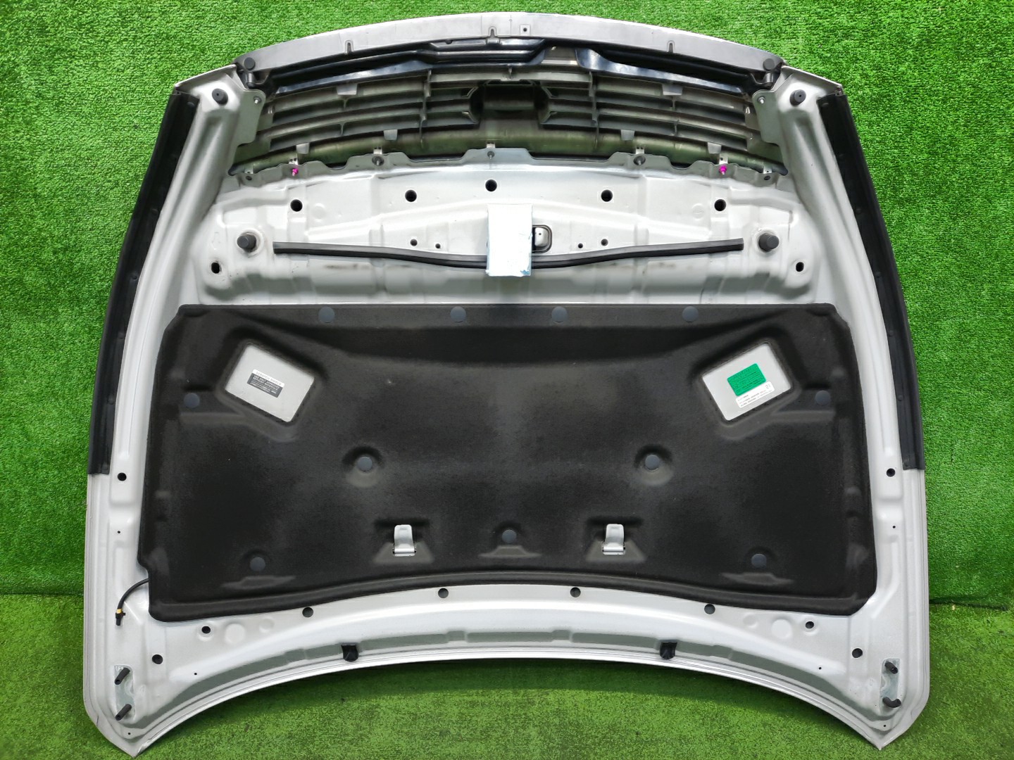 Капот NISSAN TEANA TNJ32, PJ32, J32 6678 5 ракурс Капот NISSAN TEANA TNJ32, PJ32, J32 6678 5 ракурс
