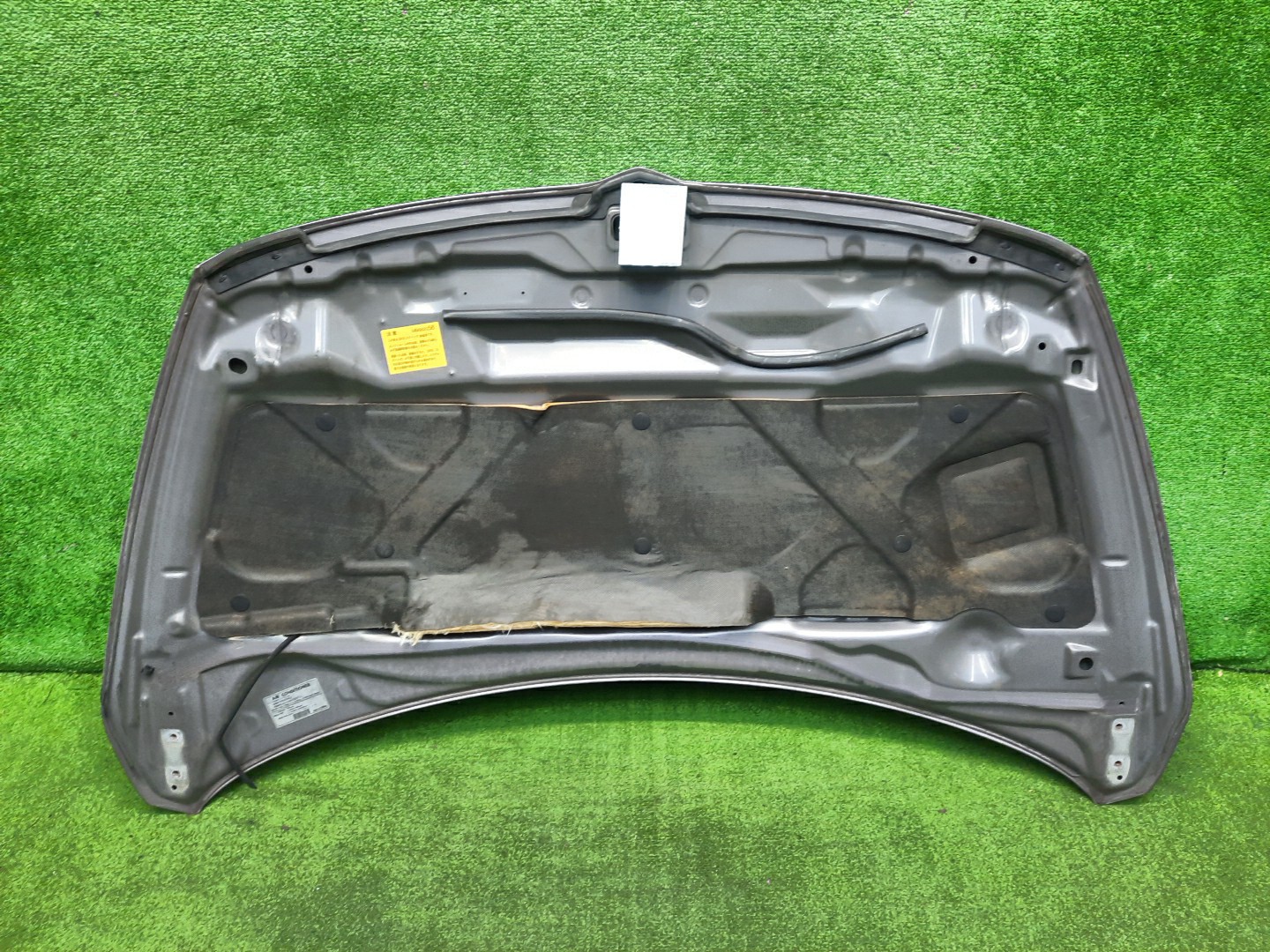 Капот MITSUBISHI GRANDIS NA4W 6686 4 ракурс