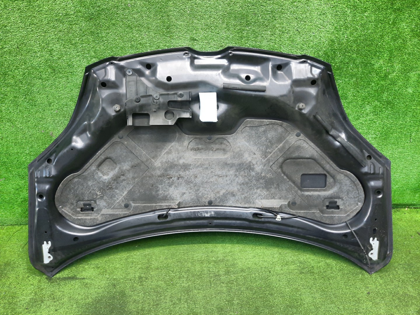 Капот MAZDA DEMIO DY3W, DY5W, DY3R 6883 4 ракурс