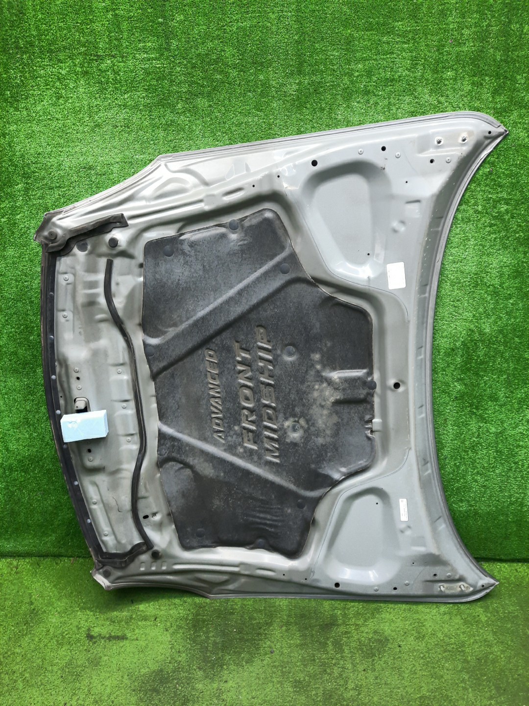 Капот NISSAN SKYLINE V35 6942 3 ракурс
