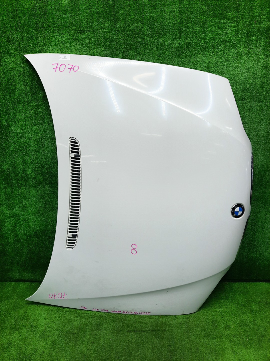 Капот BMW 3-Series, 328i, 320i, 330i, 318i, 325i AV30, AV25, AY20, AV22, AL19, AM20, AM28, E46 7070 1 ракурс