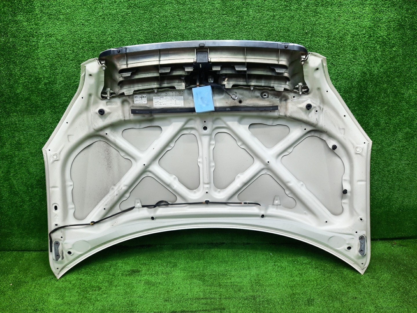 Капот TOYOTA IPSUM ACM21W, ACM26W 1MOD 3 ракурс