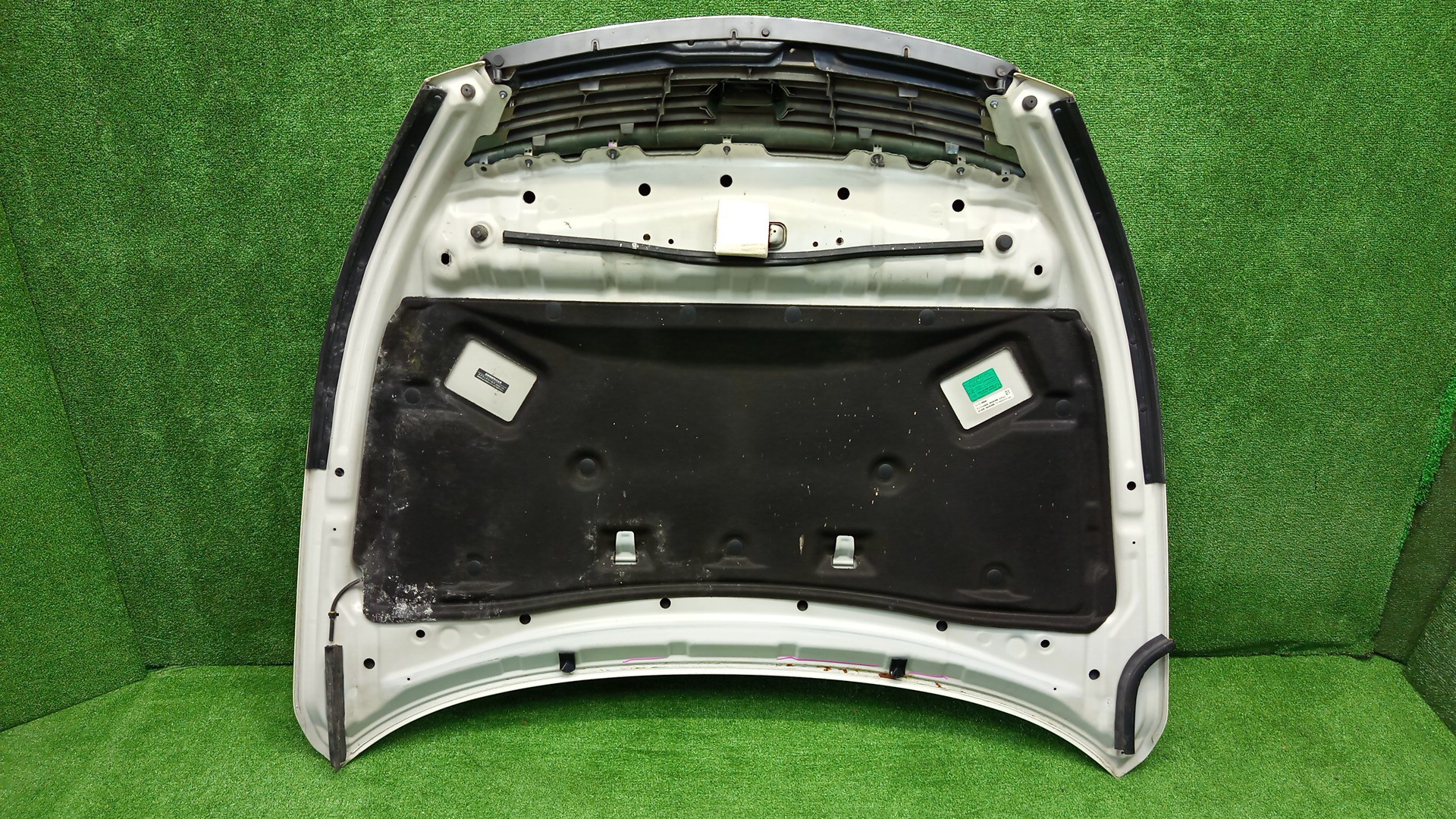 Капот NISSAN TEANA TNJ32, PJ32, J32 7199 4 ракурс Капот NISSAN TEANA TNJ32, PJ32, J32 7199 4 ракурс