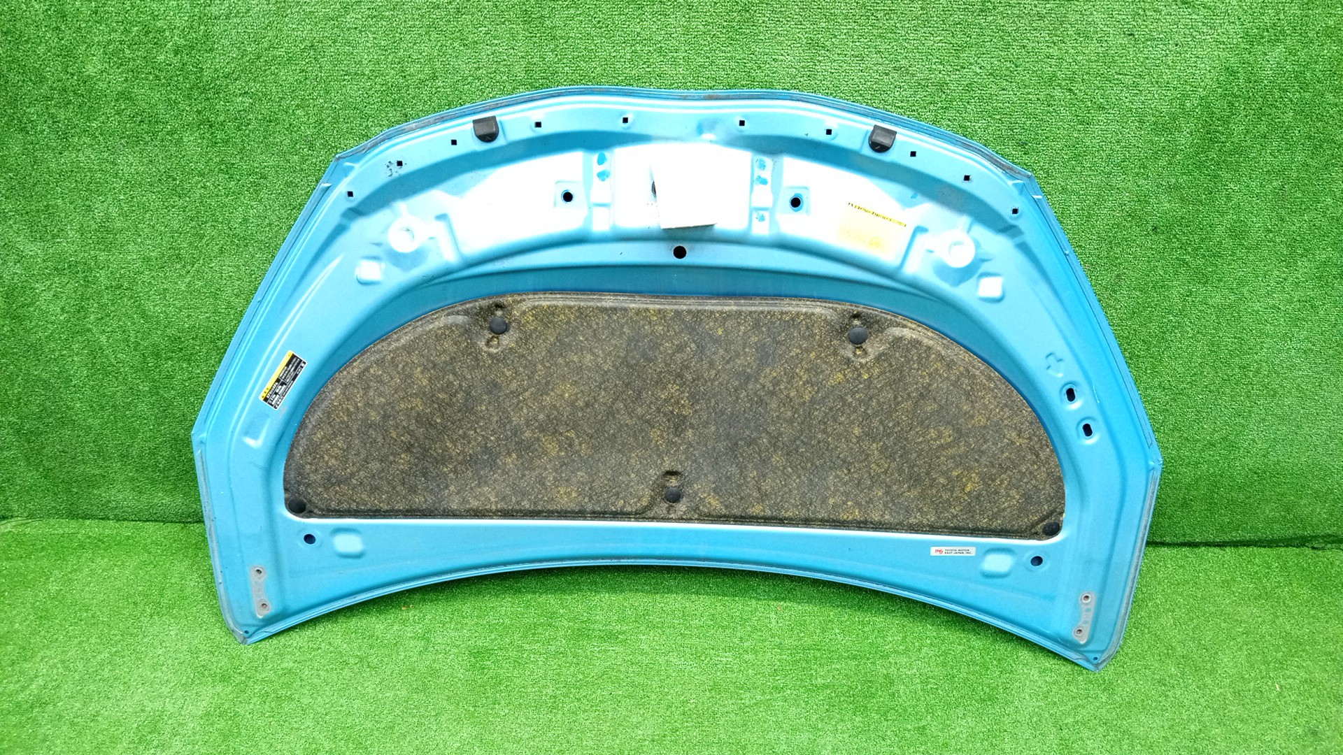 Капот TOYOTA AQUA NHP10 7214 3 ракурс