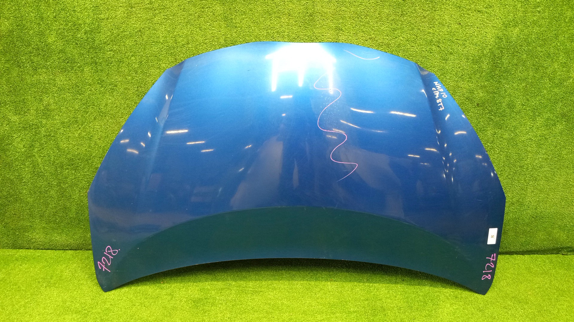 Капот TOYOTA AQUA NHP10 7218 1 ракурс