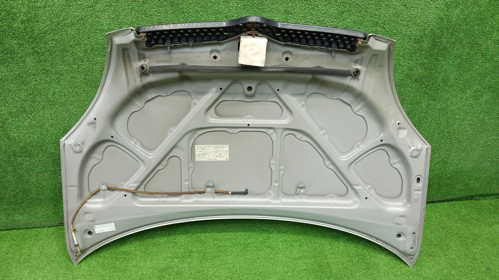 Капот TOYOTA VITZ, YARIS SCP10, NCP10, SCP13, NCP15, NCP11, NCP13 7246 4 ракурс