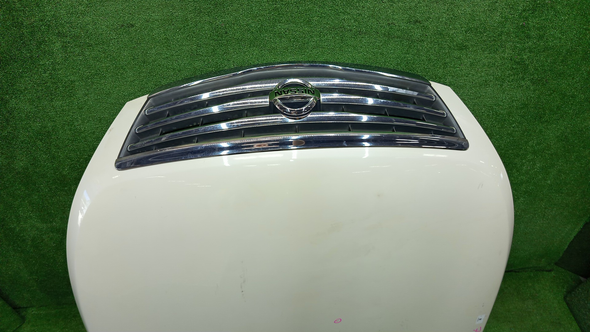Капот NISSAN TEANA TNJ32, PJ32, J32 7337 2 ракурс Капот NISSAN TEANA TNJ32, PJ32, J32 7337 2 ракурс