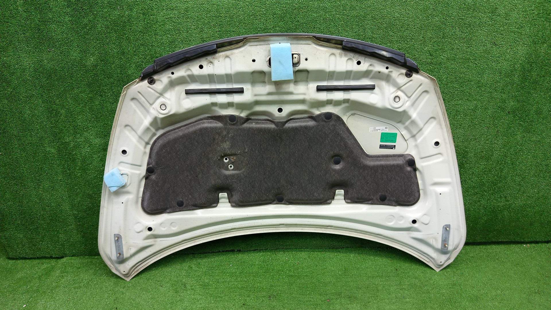 Капот NISSAN TIIDA, TIIDA LATIO C11, NC11, JC11, SC11, SNC11, SJC11 7358 4 ракурс