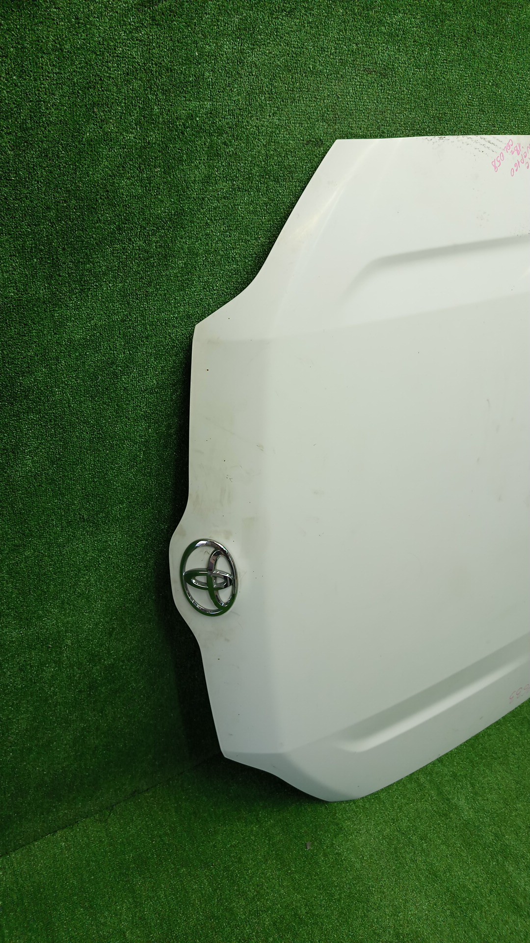 Капот TOYOTA PROBOX, SUCCEED NSP160V, NCP160V, NCP165V, NHP160V 7633 2 ракурс Капот TOYOTA PROBOX, SUCCEED NSP160V, NCP160V, NCP165V, NHP160V 7633 2 ракурс