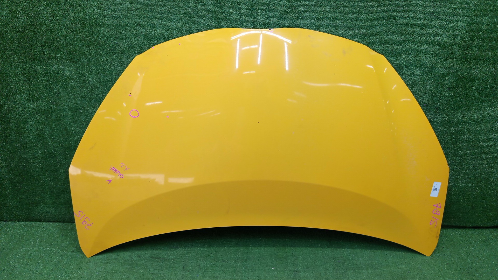 Капот TOYOTA AQUA NHP10 7915 1 ракурс