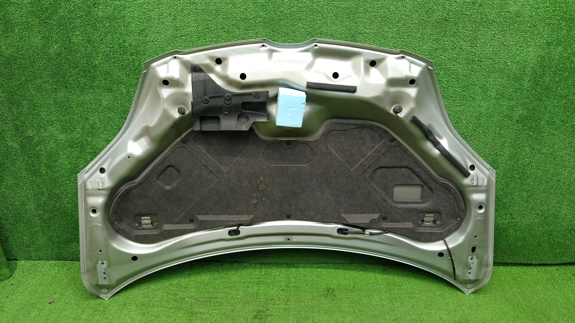 Капот MAZDA DEMIO, MAZDA2 DY3W, DY5W, DY3R, DY 8024 2 ракурс