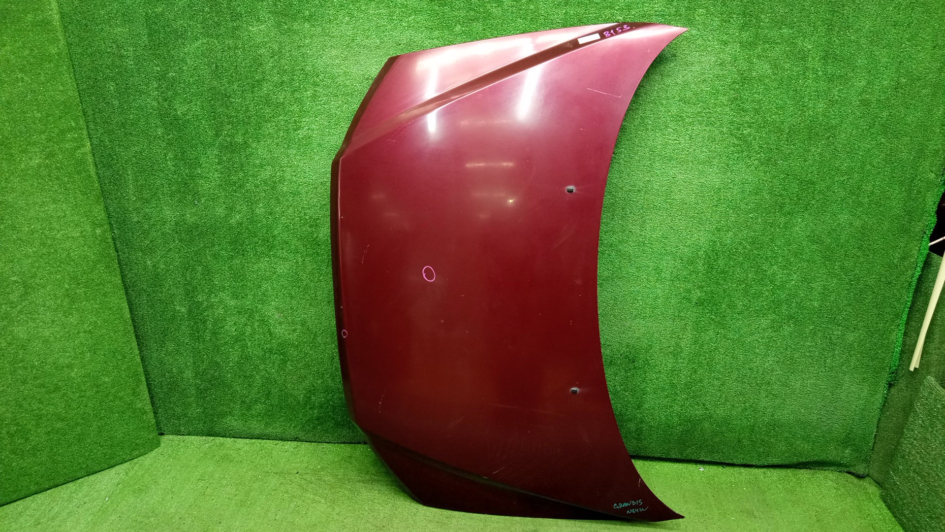 Капот MITSUBISHI SPACE WAGON, CHARIOT GRANDIS, CHARIOT N94W, N84W, N96W, N86W 8153 1 ракурс Капот MITSUBISHI SPACE WAGON, CHARIOT GRANDIS, CHARIOT N94W, N84W, N96W, N86W 8153 1 ракурс