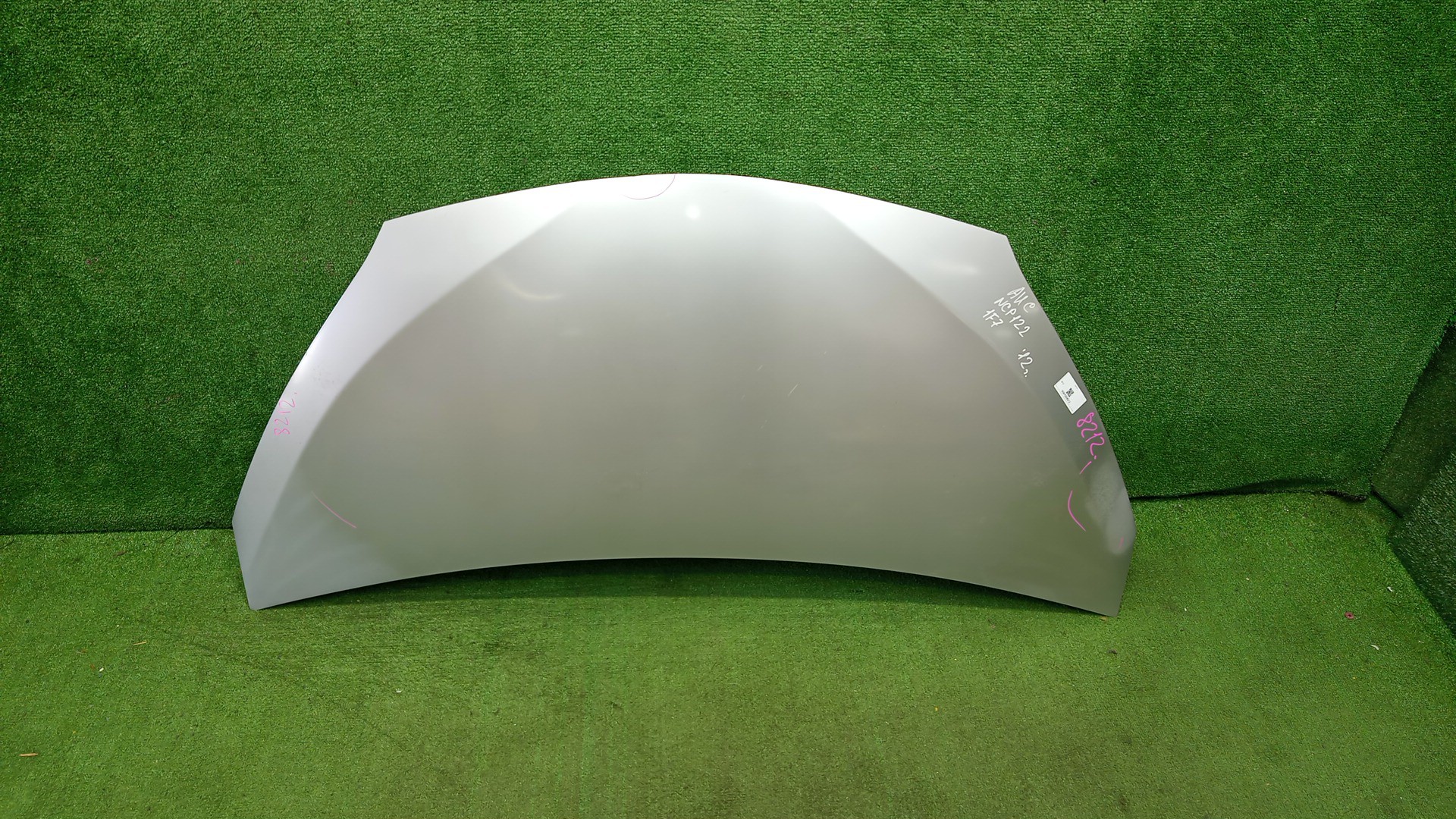 Капот TOYOTA RACTIS NCP120, NCP122, NCP125, NSP120, NSP122 8212 1 ракурс