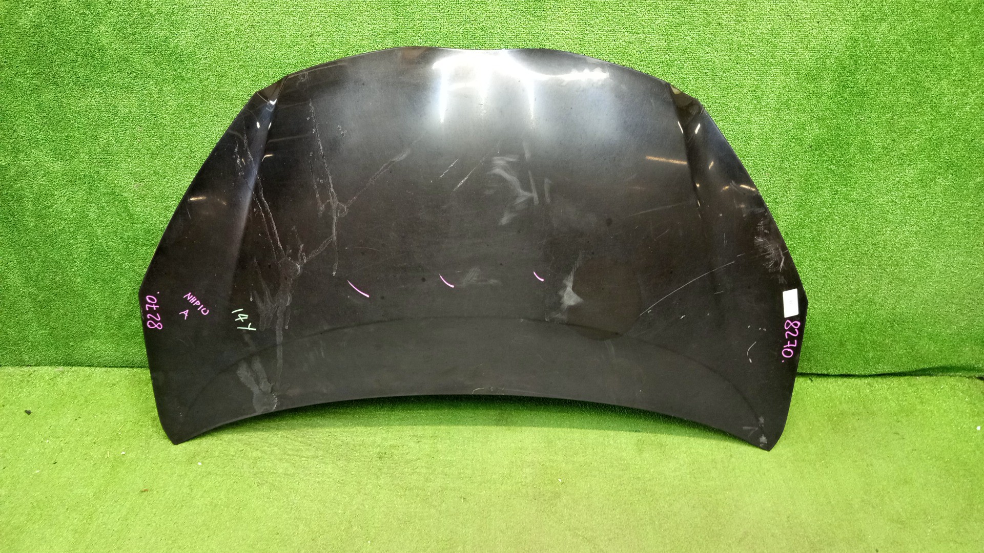 Капот TOYOTA AQUA NHP10 8270 1 ракурс